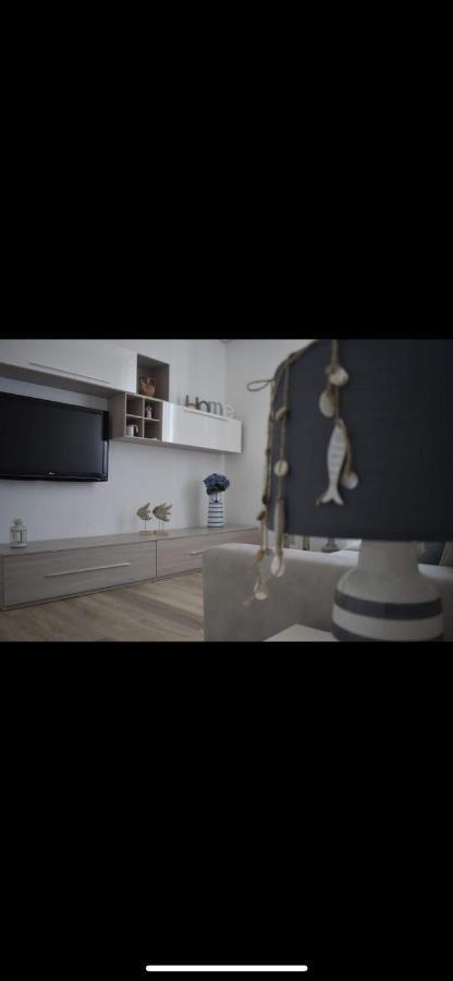 Apartmán Casa Fronte Del Porto Bari Exteriér fotografie