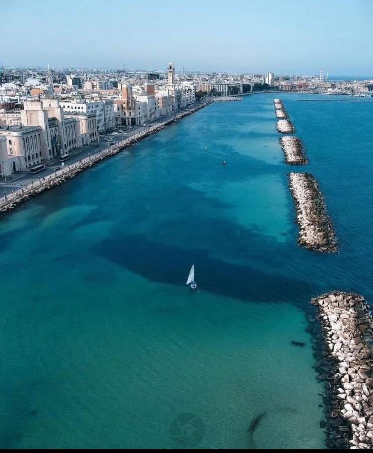 Apartmán Casa Fronte Del Porto Bari Exteriér fotografie
